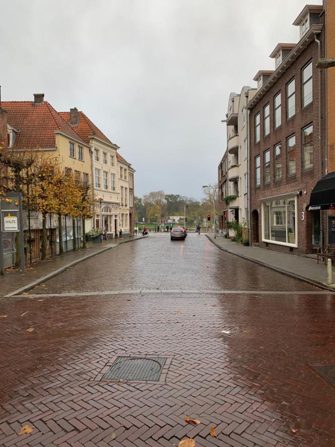 Kleinschalig Hostel In Deventer, Hartje Stad, Aan De Ijssel, Esterno foto