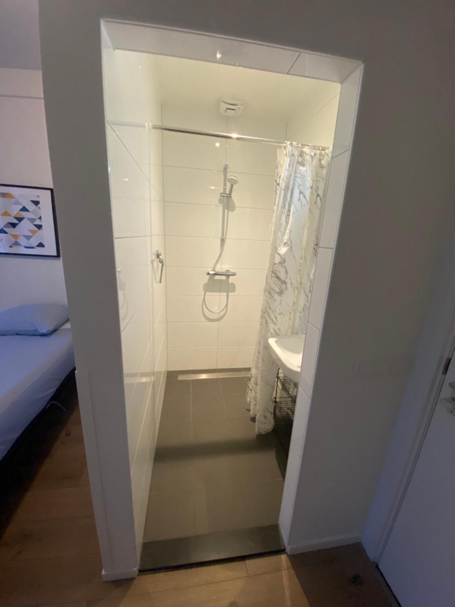 Kleinschalig Hostel In Deventer, Hartje Stad, Aan De Ijssel, Esterno foto